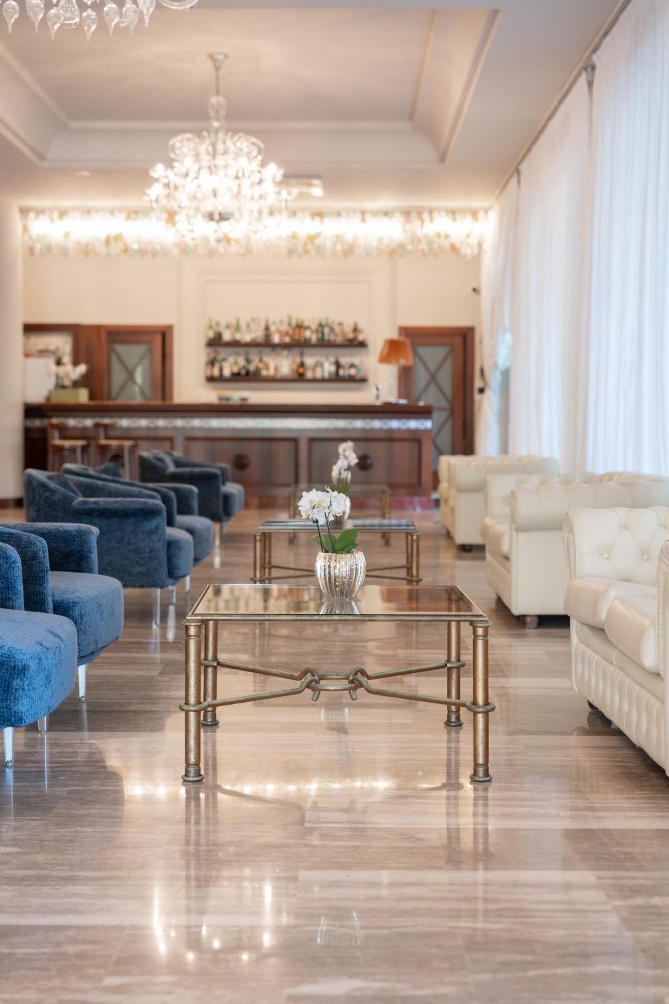 Grand Hotel Gallia Milano Marittima Esterno foto